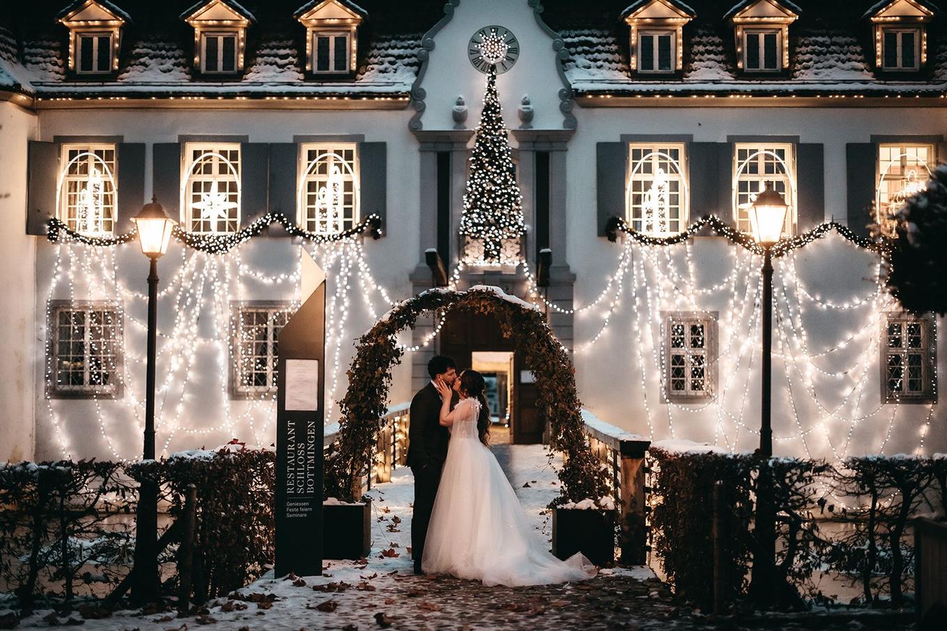 Real Wedding â Christmas Vibes