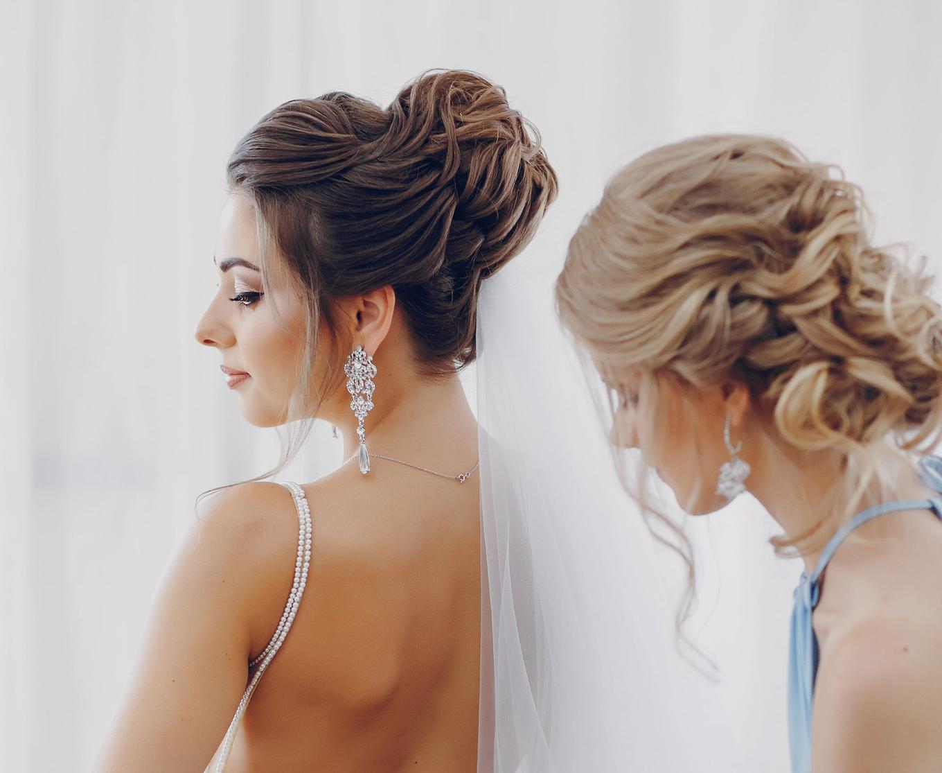 Brautfrisuren – Die schönsten Looks