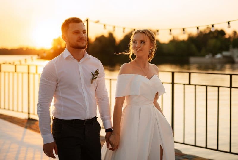 Was muss auf eine Hochzeitshomepage?