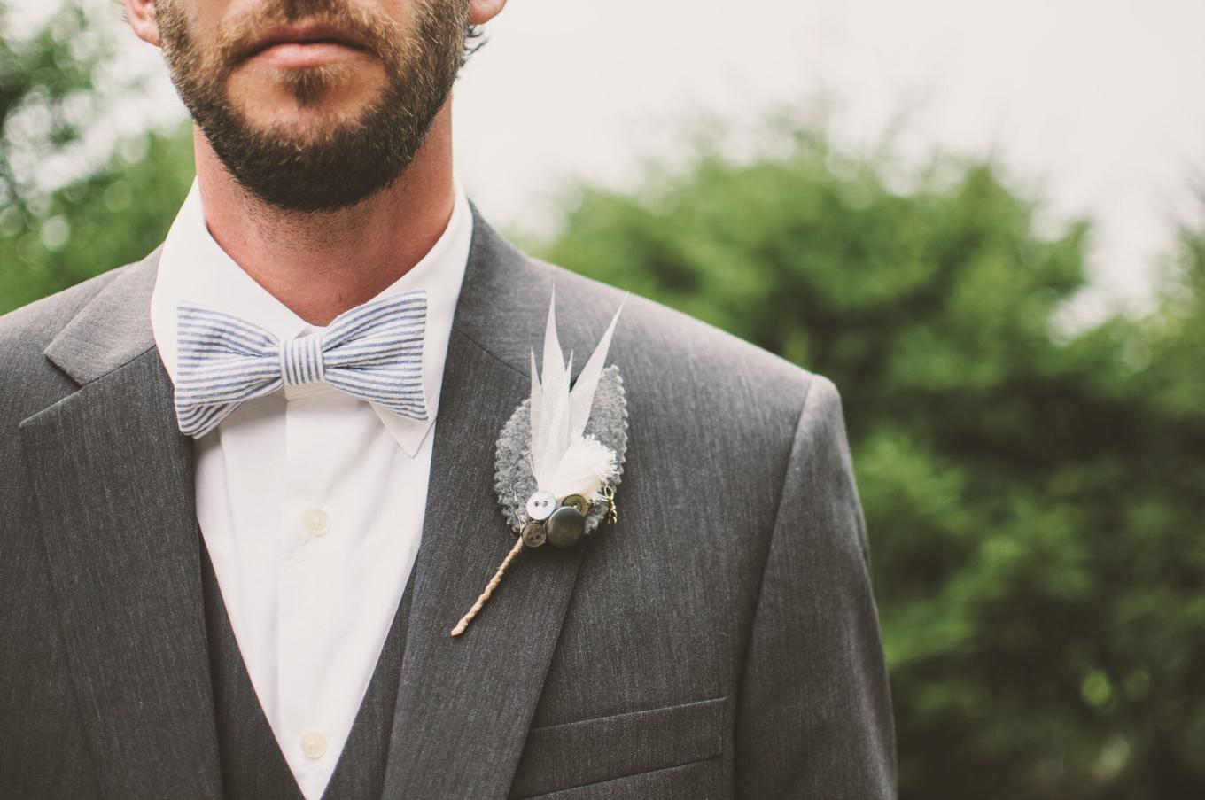 Die perfekten Hochzeitsaccessoires für den Bräutigam