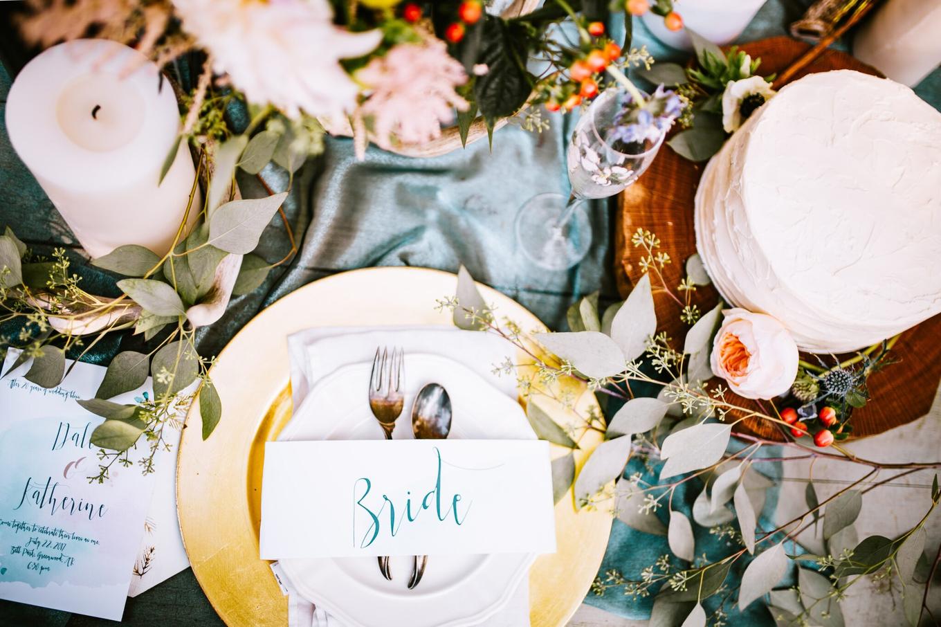 Farbinspiration für die Hochzeit: Gold