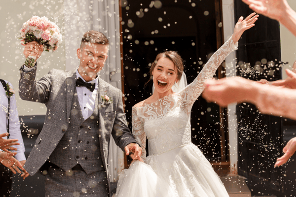 Wie viel kostet eine Hochzeit mit 30 Personen?