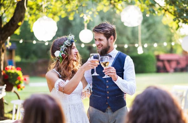 Hochzeitsprogramm: 7 erprobte Programmpunkte, die Eure Hochzeitsgäste glücklich machen