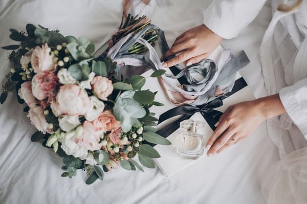 Was macht man mit dem Brautstrauß nach der Hochzeit?