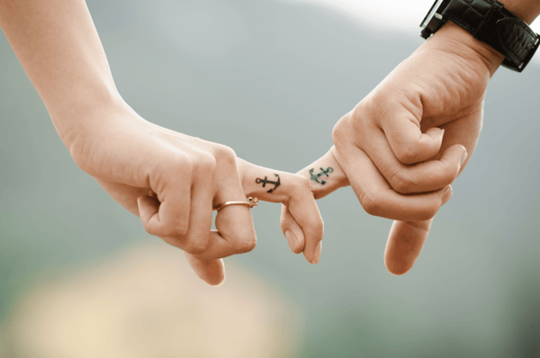 Ehering Tattoo - Die schönsten Motive für die Alternative