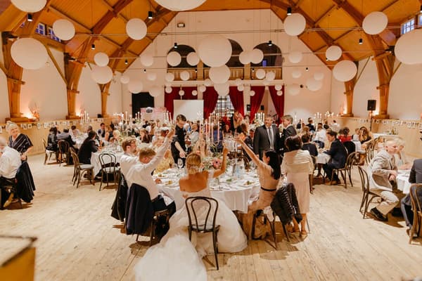 Rustikale Hochzeit: Die schönsten Ideen & Inspirationen