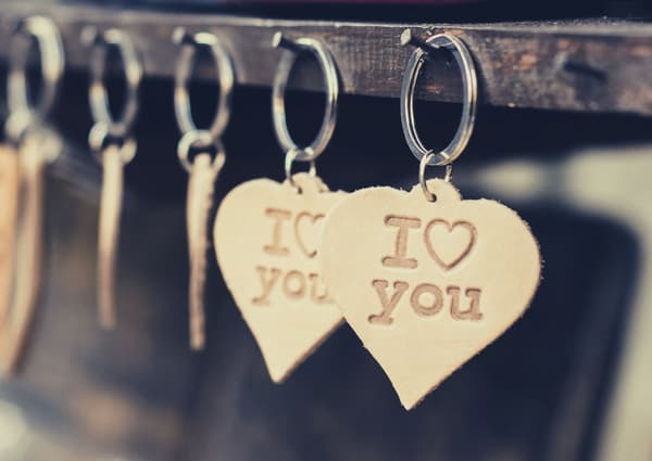 Schlüsselanhänger für Paare - Die Liebe immer mit dabei