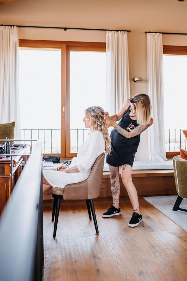 Wann zum Friseur vor der Hochzeit?