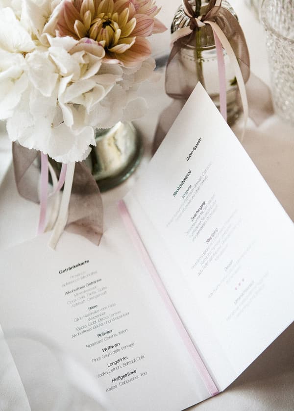 Getränkekarte Hochzeit – Die besten Tipps und Ideen für exzellente Karten
