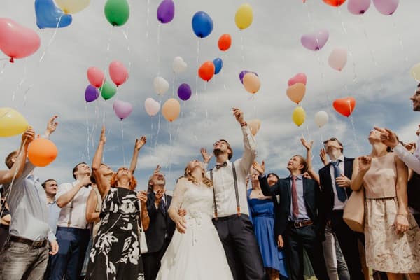 Luftballons steigen lassen - Alles, was Ihr dazu wissen müsst