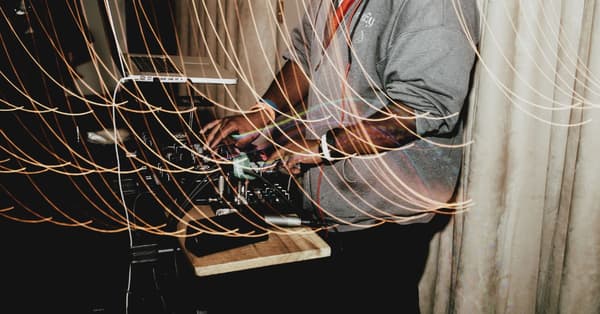Kosten DJ Hochzeit – Der ultimative Preisvergleich für Eure Feier