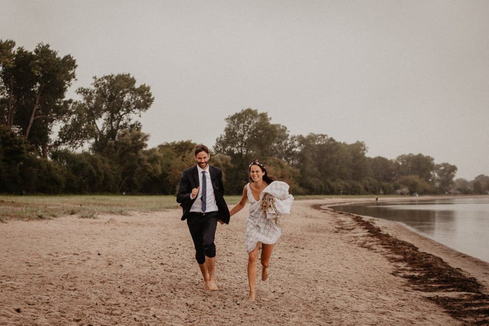 First Look Brautpaar am Strand