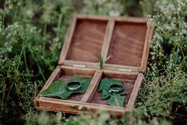Ringkästchen aus Holz