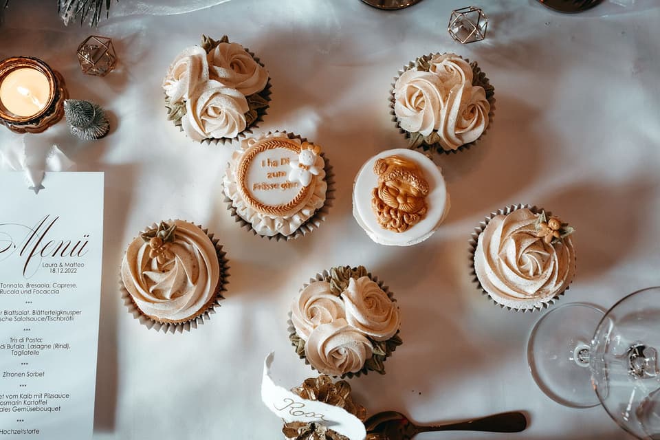 Cupcakes passend zum Weihnachtsmotto