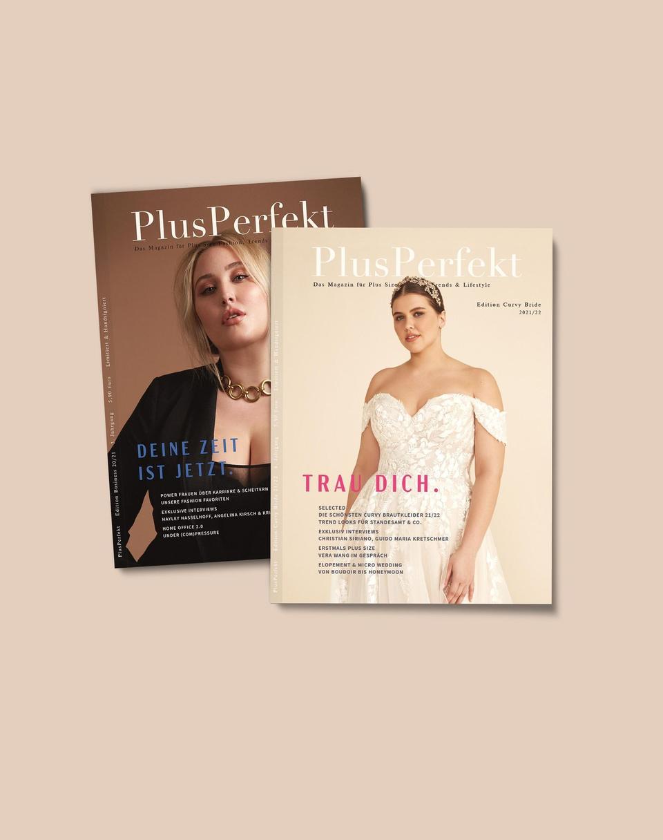 Zwei Brautmoden-Magazin Ausgaben auf rosa Hintergrund