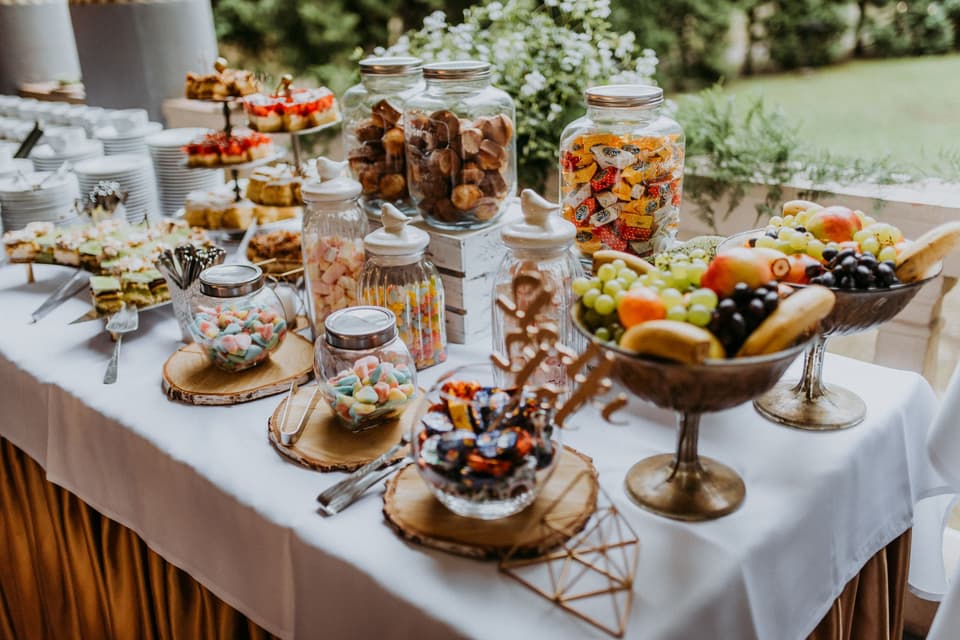 Sweet Table und Candy Bar gemischt
