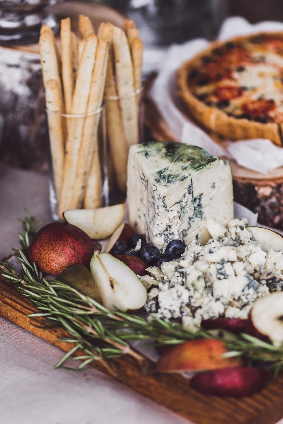 Käse und Cracker