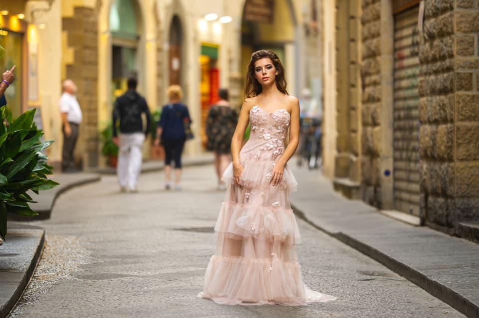 Brautkleider in Rosa