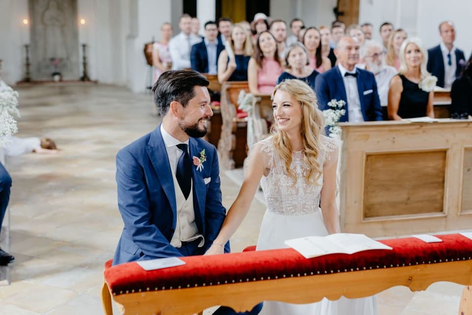 Kirchlich Heiraten Brautpaar